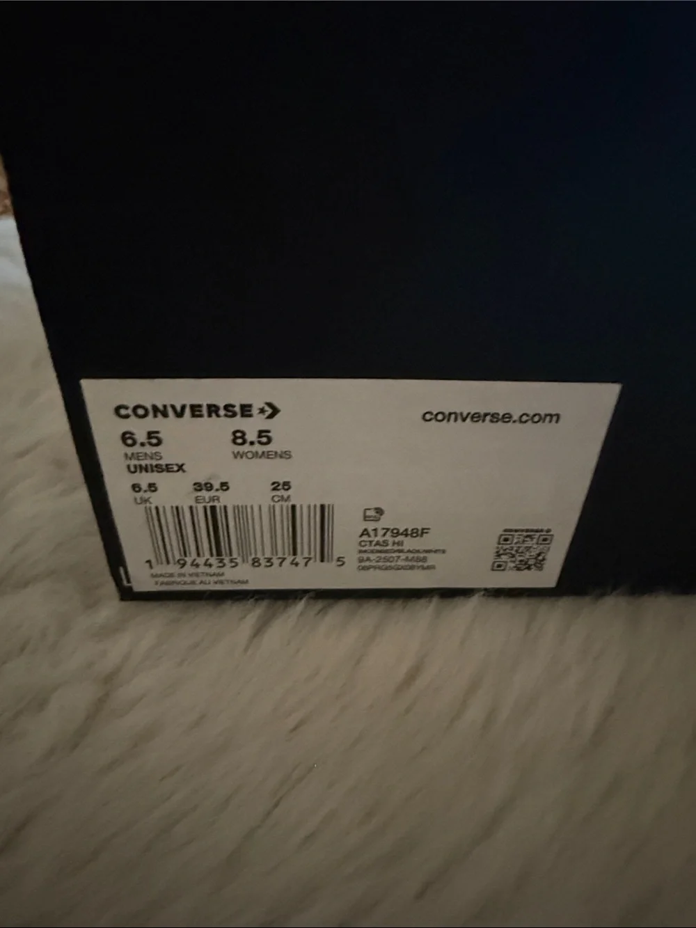 Converse HighTop Sneakers in Leopard Print Soft Velvet Texture - Unisex - NWT - Picture 10 of 11